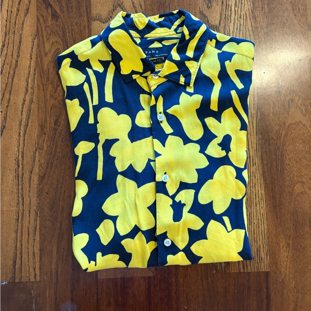 Zara Men's Blue and Yellow Floral Casual Shirt